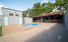 Casa de Lazer com piscina